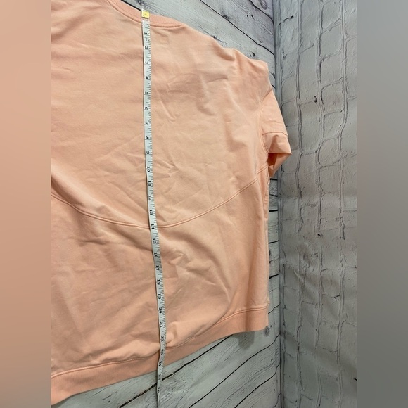 All in Motion Womens Size Medium Peach Color Activewear Sweatshirt Top Pockets - Picture 9 of 10